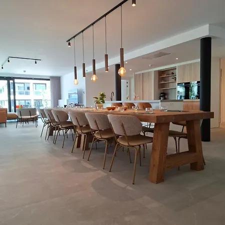Falstaff Zeezicht Appartement Nieuport